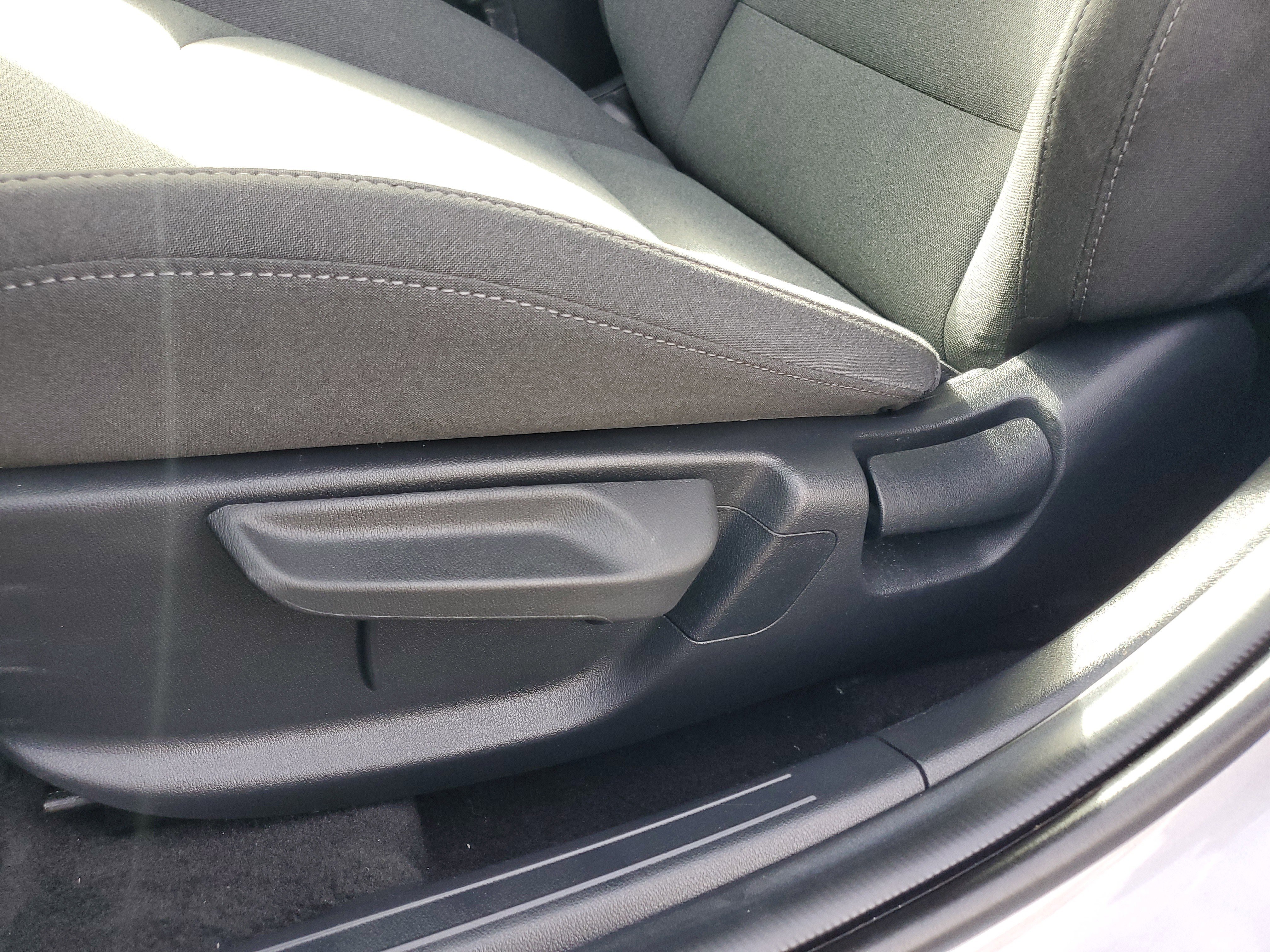 Used 2025 Gray Kia LXS image 12