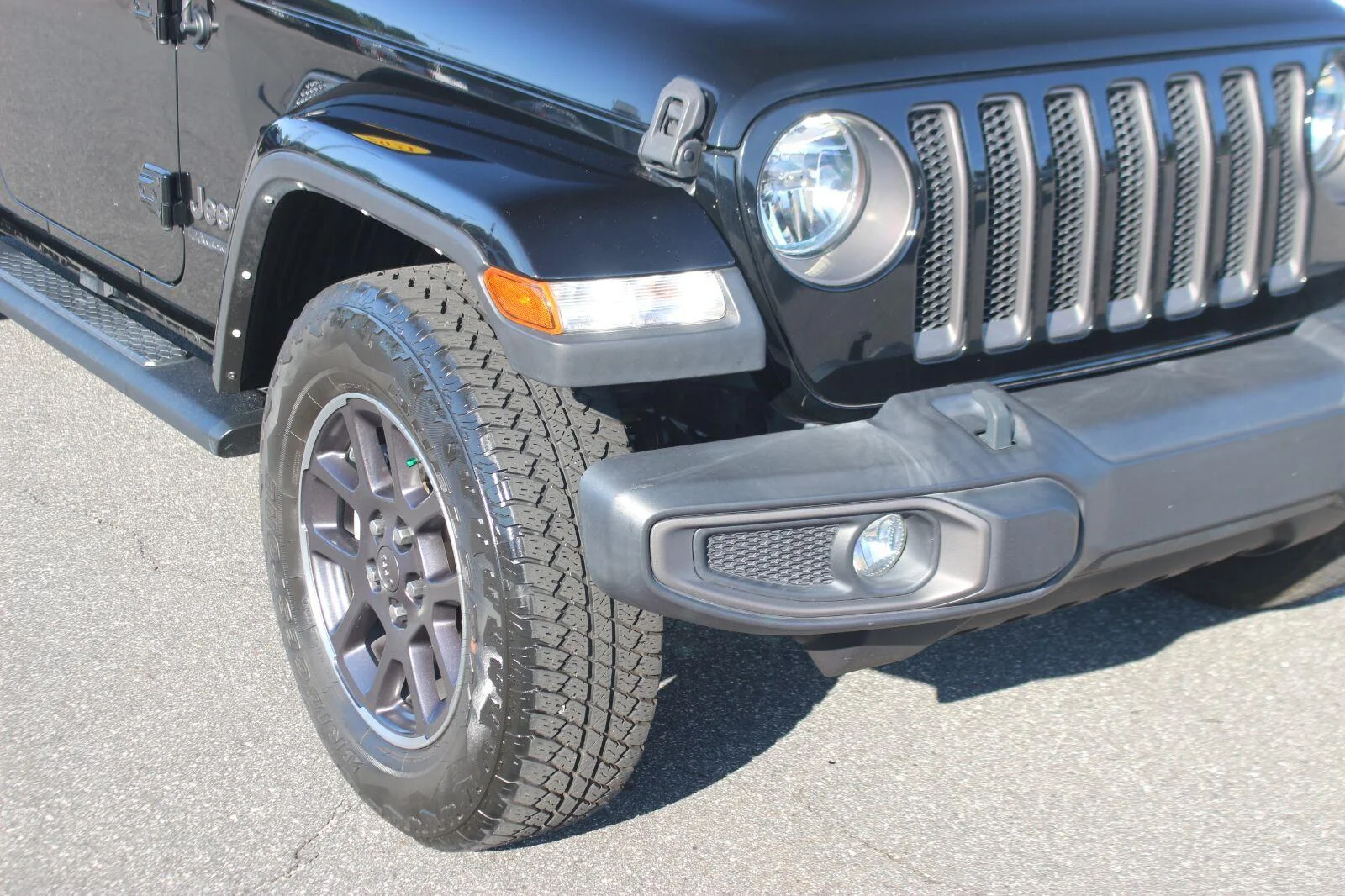 Used 2021 Black Jeep Unlimited 80th Anniversary image 9