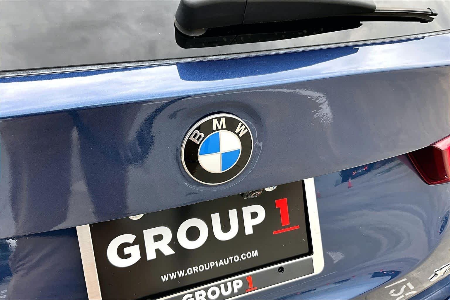 Used 2021 Phytonic Blue Metallic BMW xDrive30i image 31