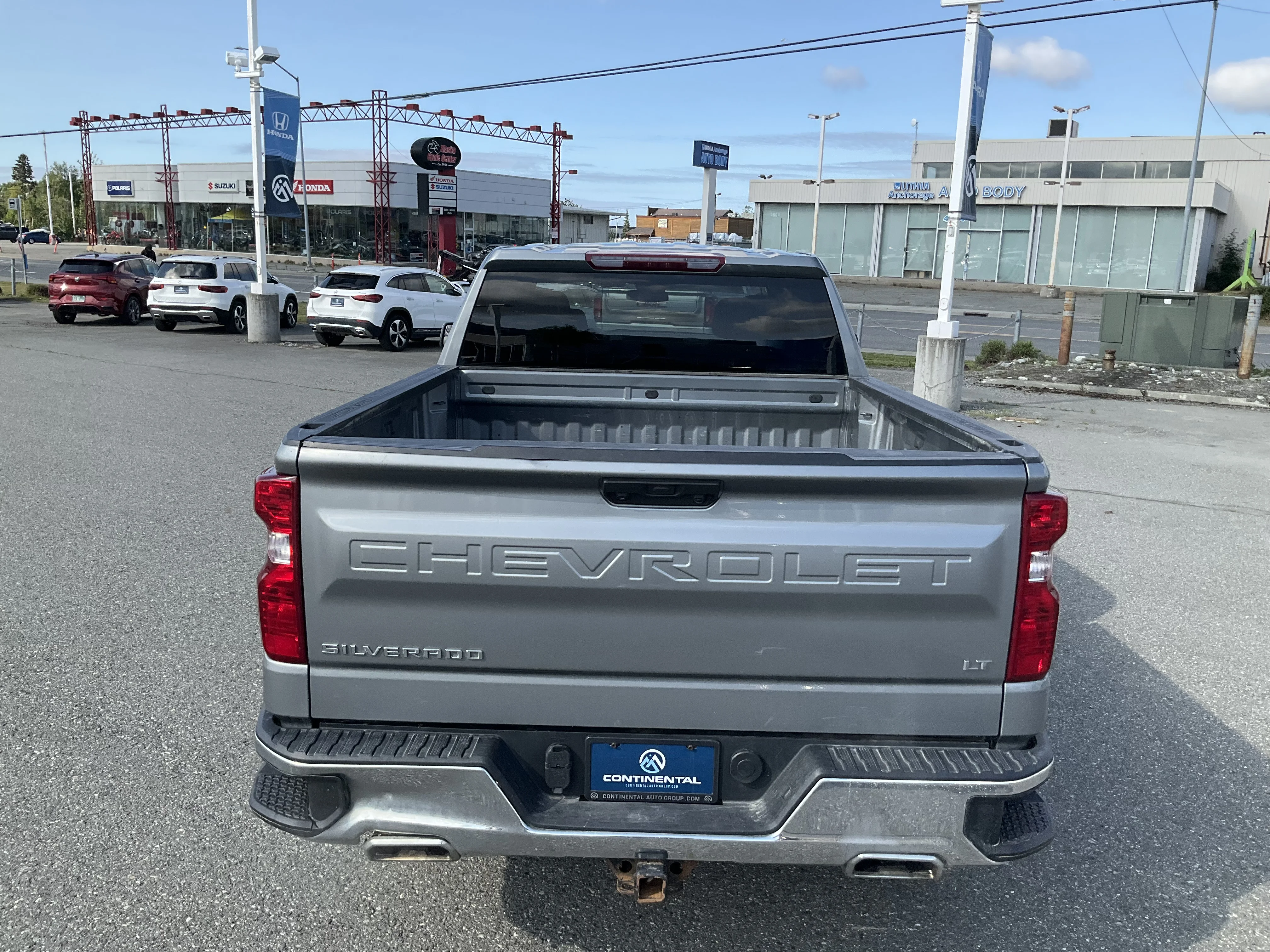 Used 2023 Gray Chevrolet LT image 4