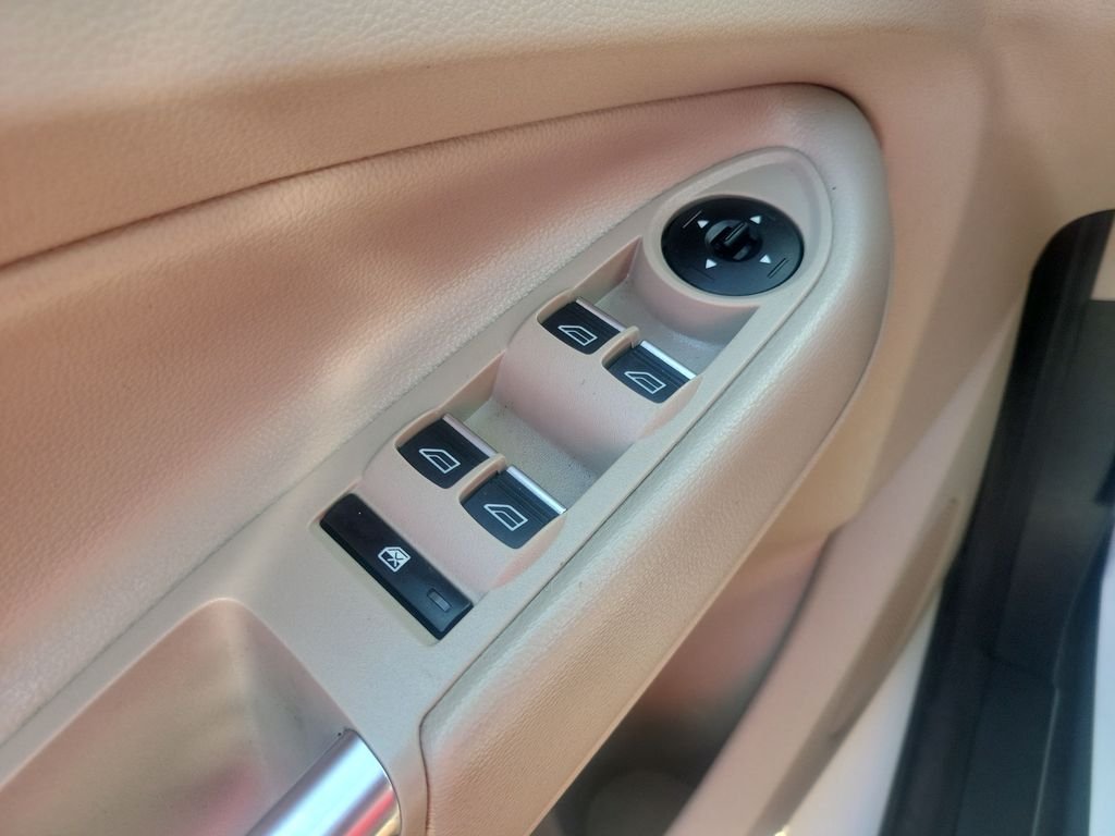 Used 2018 White Ford Titanium image 14