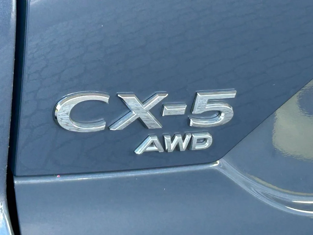 Used 2021 Polymetal Gray Metallic Mazda Carbon Edition image 24