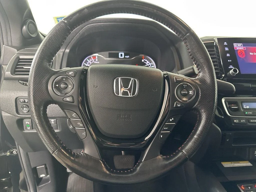 Used 2022 Crystal Black Pearl Honda Black Edition image 18