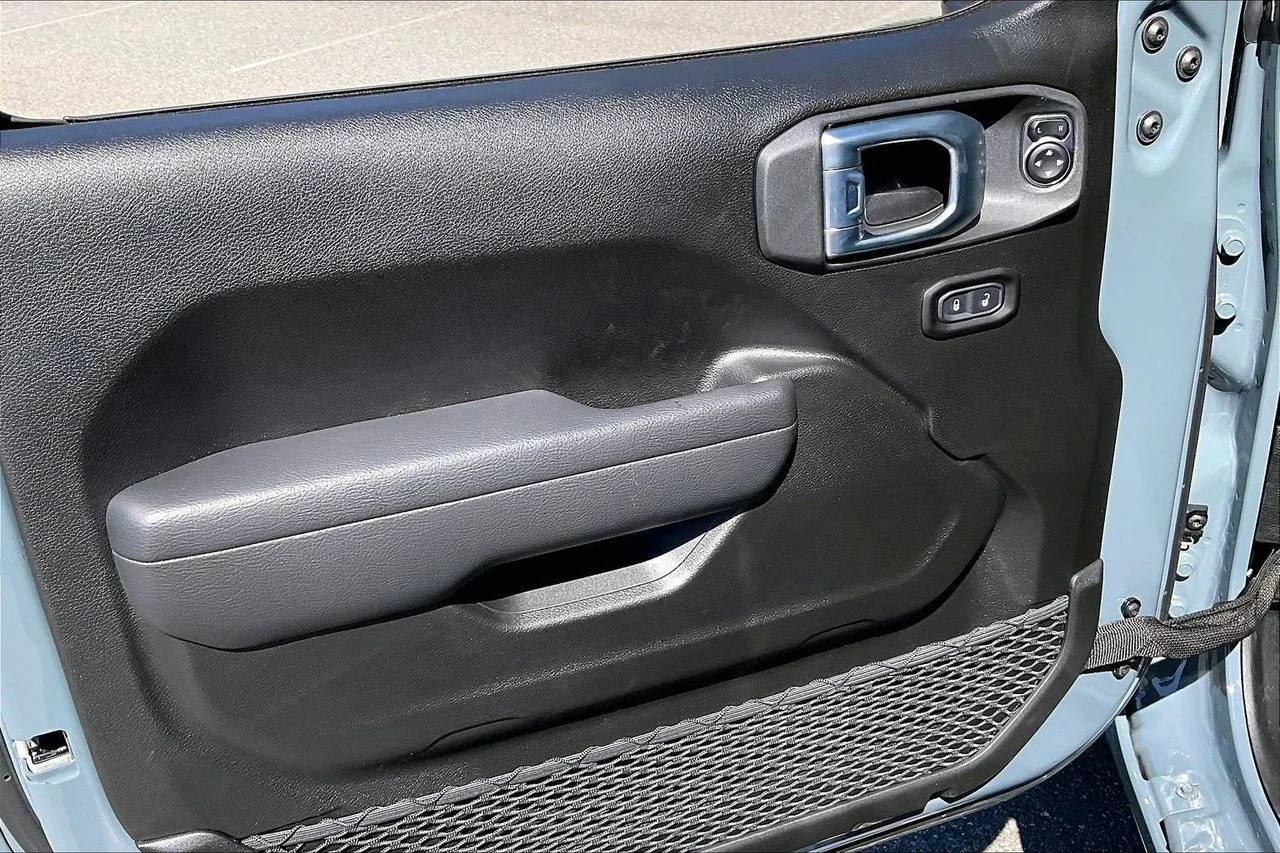 New 2026 Anvil Clearcoat Jeep Sport S image 20
