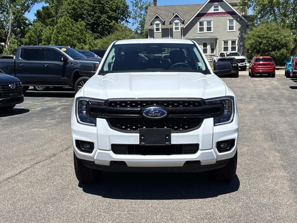 Used 2025 White Ford XL image 2