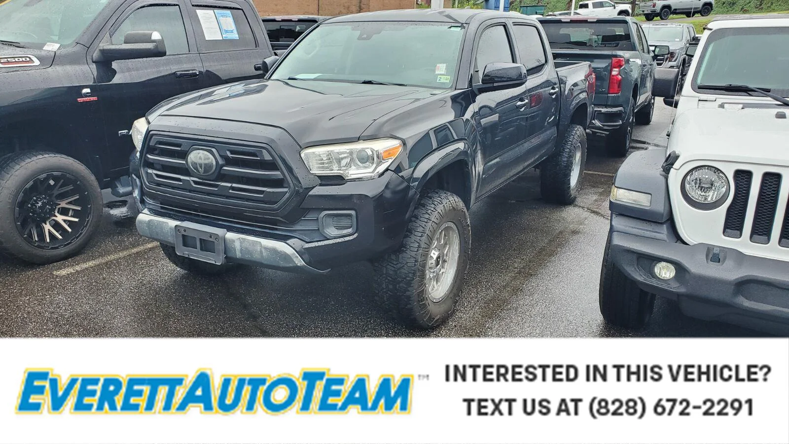 Used 2018 Midnight Black Metallic Toyota SR image 1