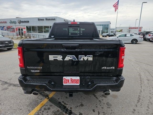 2026 RAM 1500 Laramie - Photo 4