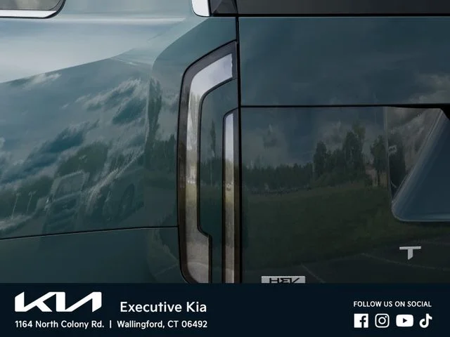 New 2027 Green Kia  image 11