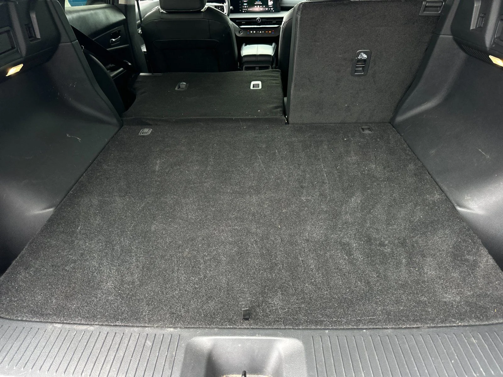 Used 2025 Gun Metallic Nissan SV image 14