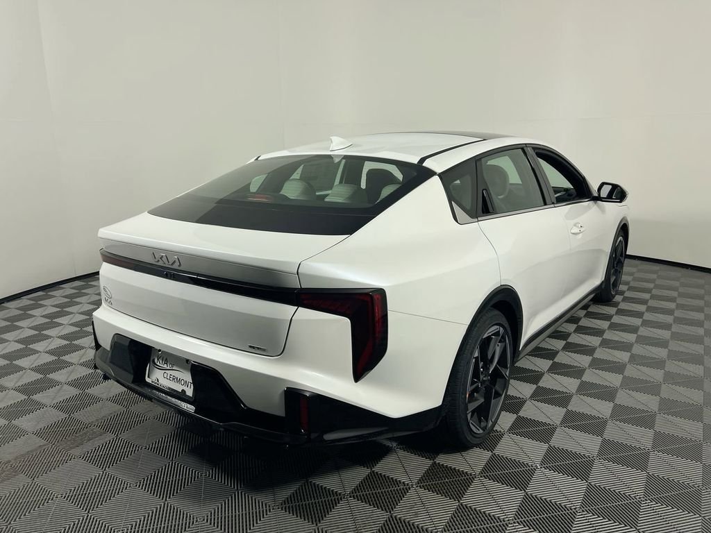 New 2026 Snow White Pearl Kia GT-Line image 3