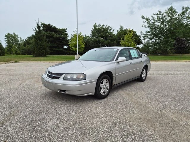 Used 2005 Silver Chevrolet Base image 1