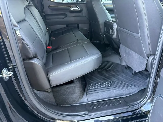 Used 2025 Black Chevrolet RST image 15