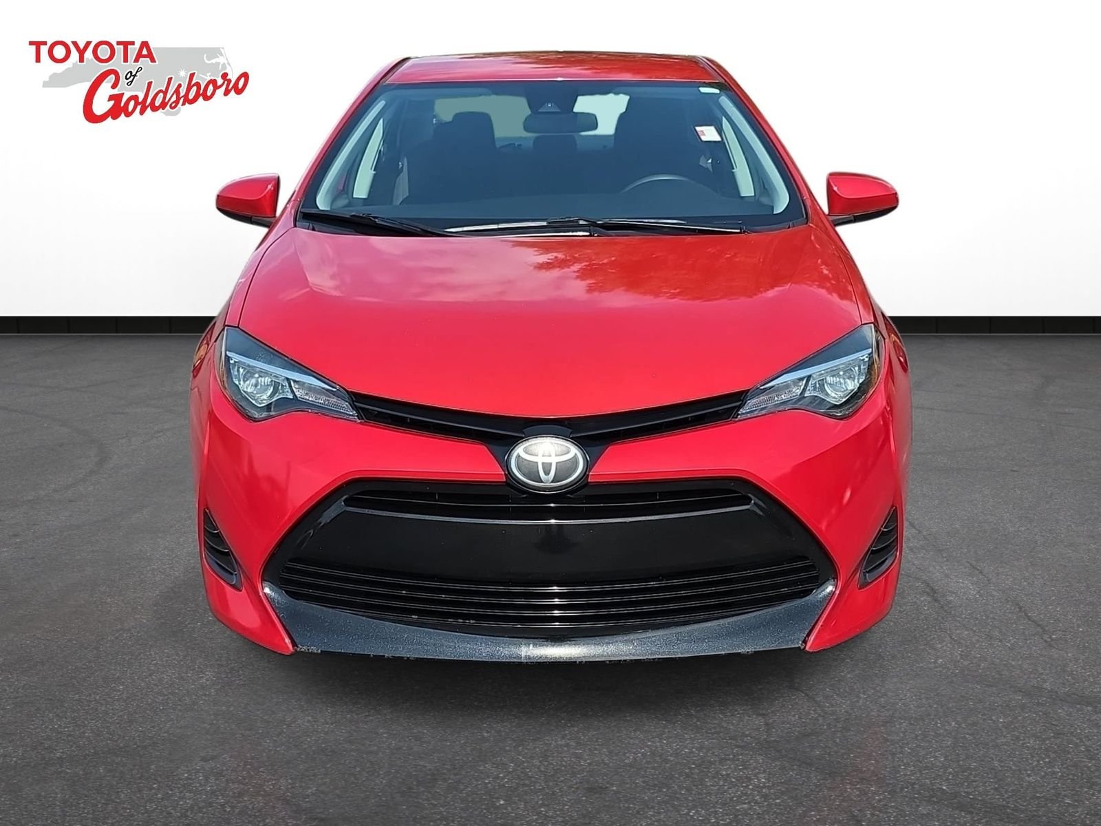 Used 2019 Toyota Corolla LE with VIN 5YFBURHE4KP923432 for sale in Goldsboro, NC
