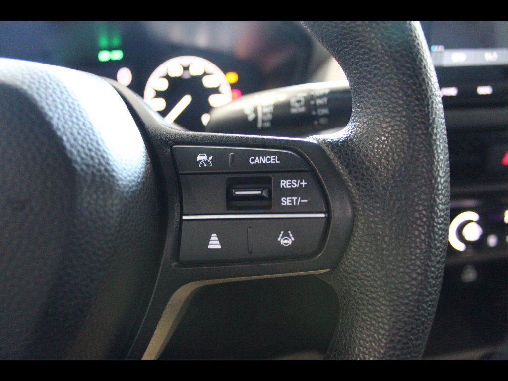 Certified Used 2023 Platinum White Pearl Honda LX image 27