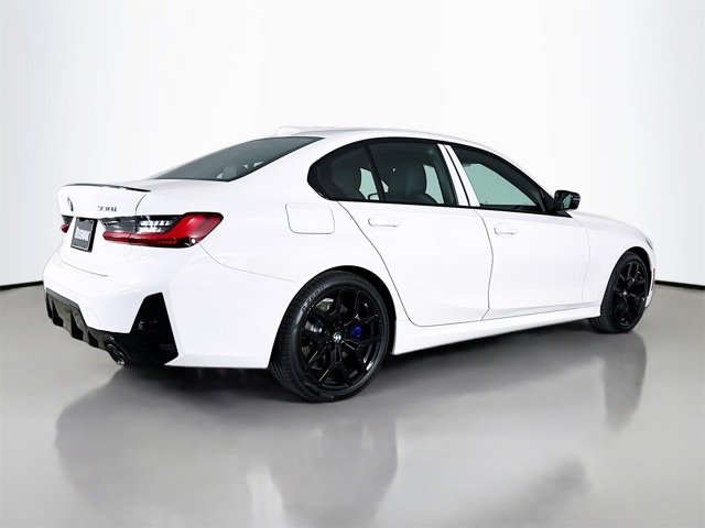 Used 2026 Alpine White BMW 330i image 7