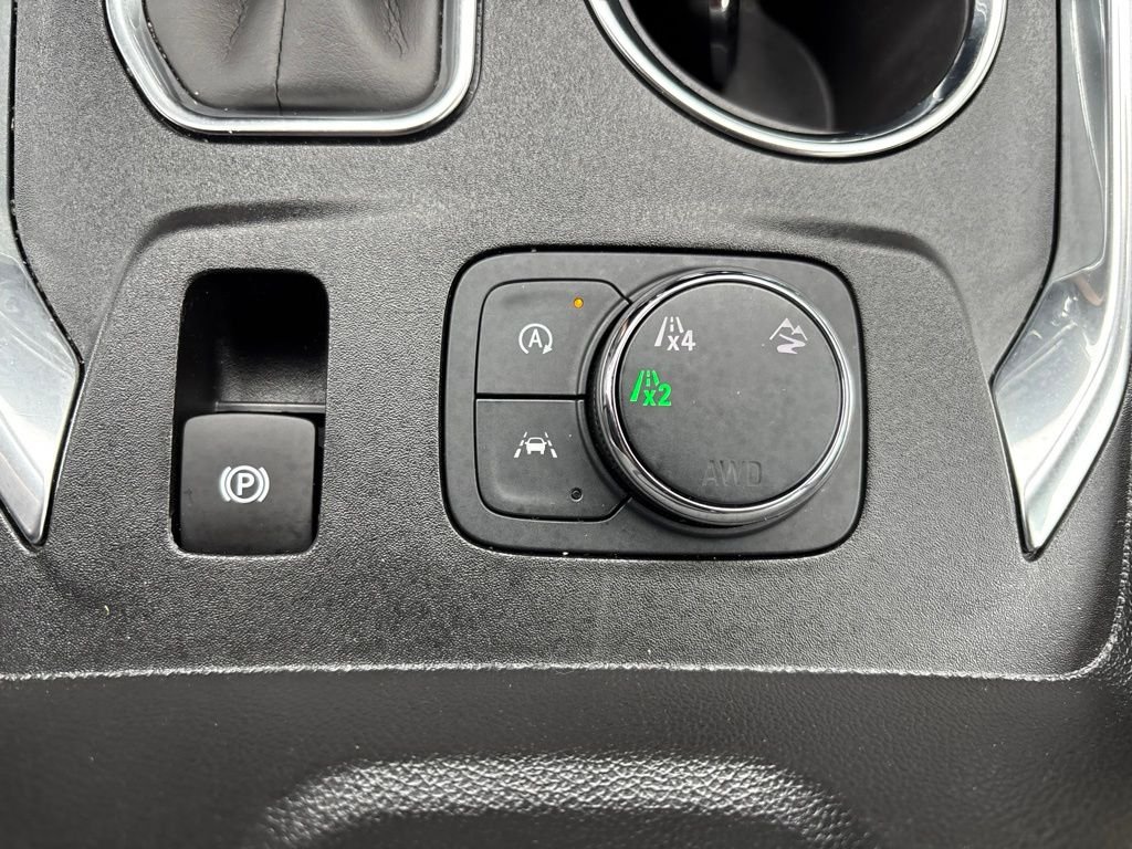 Used 2023 Black Chevrolet LS image 28