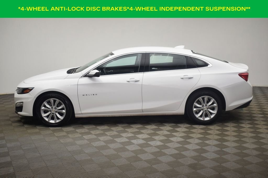 Used 2024 Summit White Chevrolet LT image 11