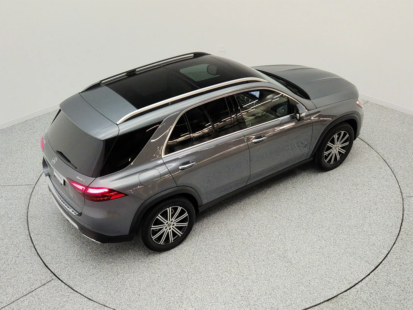 Certified Used 2024 Selenite Grey Metallic Mercedes-Benz GLE 350 4MATIC® SUV image 26