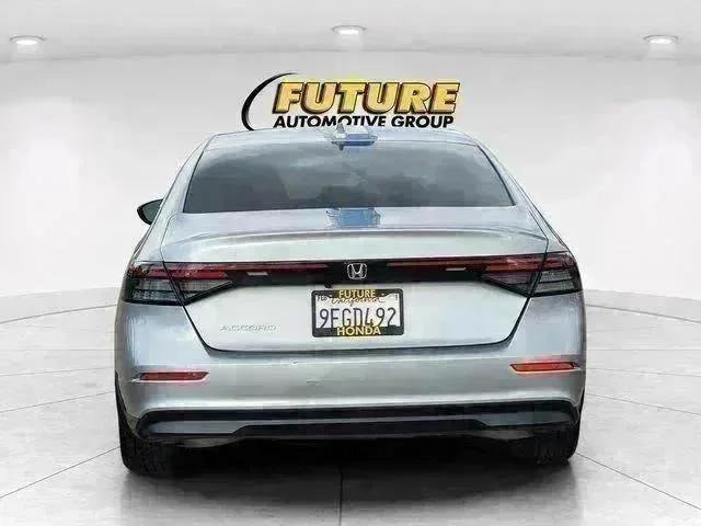 Used 2023  Honda LX image 8