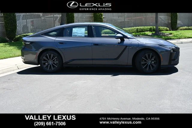 New 2026 Cloudburst Gray Lexus ES 350e PREMIUM image 3