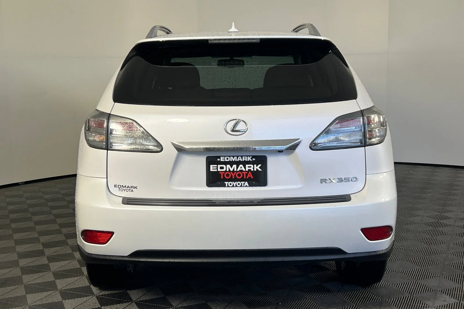 Used 2011 Starfire Pearl Lexus 4DR AWD image 4