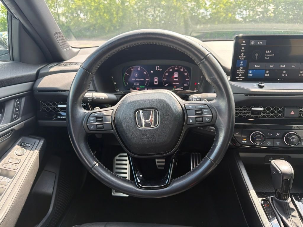 Certified Used 2023 Lunar Silver Metallic Honda Sport-L image 13
