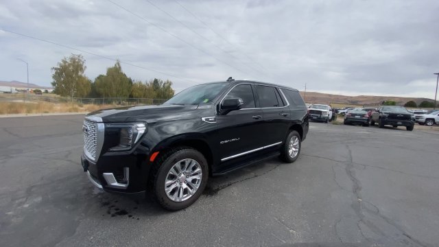 Used 2023 Onyx Black GMC Denali image 4