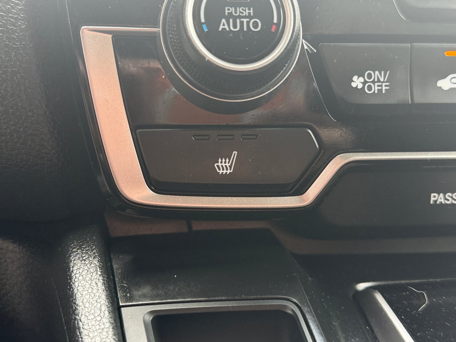 2020 Honda CR-V Touring - Photo 25