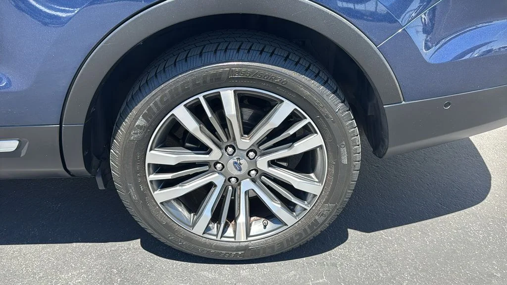 Certified Used 2017 Blue Ford Platinum image 8