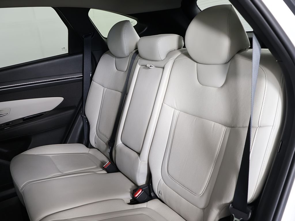 Used 2023 White Hyundai Limited image 35