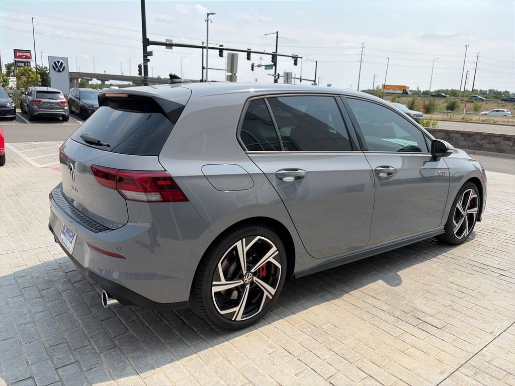 New 2026 Moonstone Gray Volkswagen 2.0T SE image 10