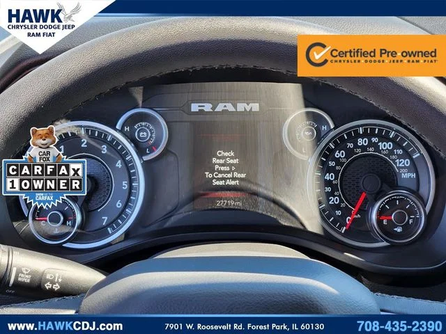 Used 2025 White Ram Big Horn/Lone Star image 13