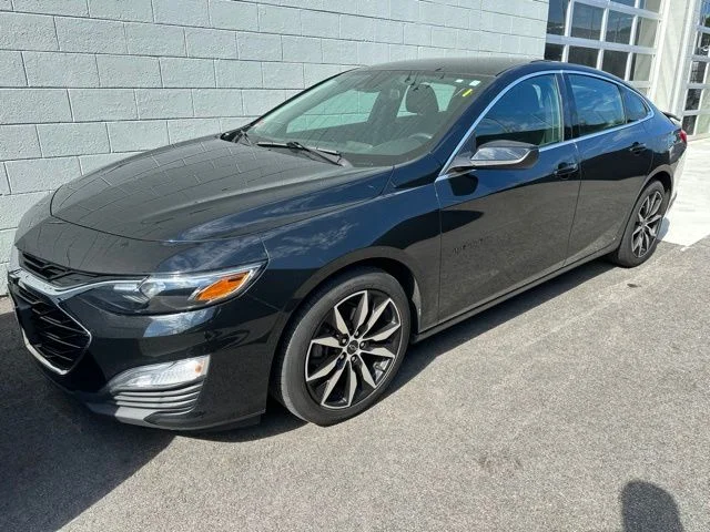 Used 2023 Black Chevrolet RS image 3