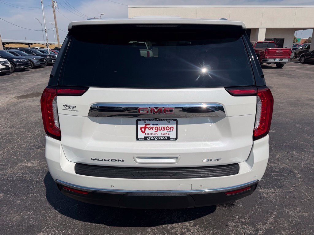 Used 2022 WHITE FROST TRICOAT GMC SLT image 16