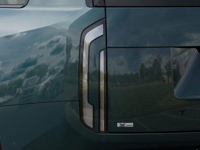 New 2027 Green Kia X-Pro SX image 12