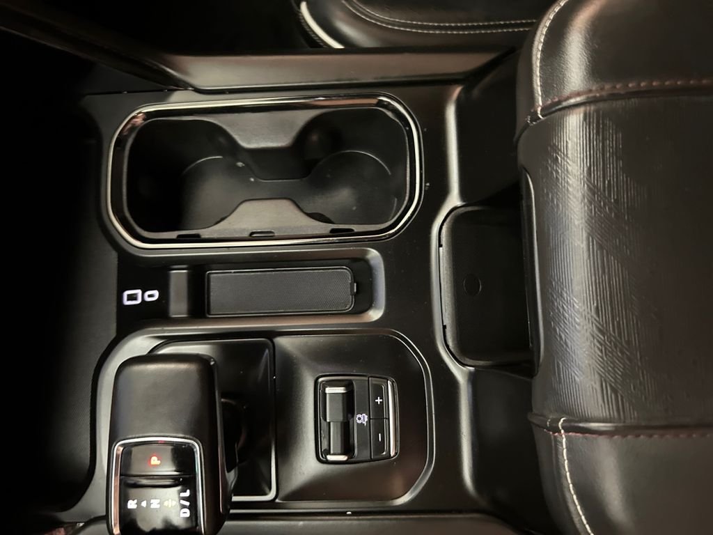 Used 2024 Gray GMC AT4X image 23