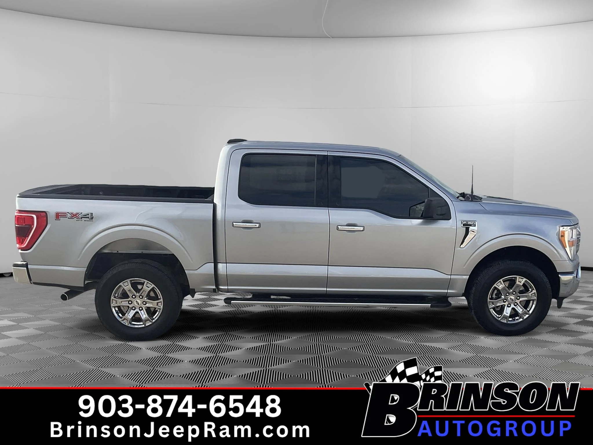 Used 2023 Iconic Silver Metallic Ford XLT image 8