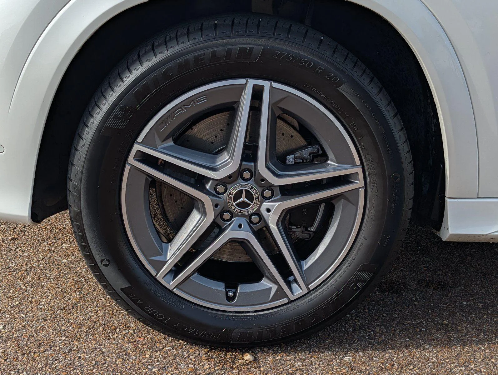 Used 2024 MANUFAKTUR Diamond White Metallic Mercedes-Benz GLE 350 image 9