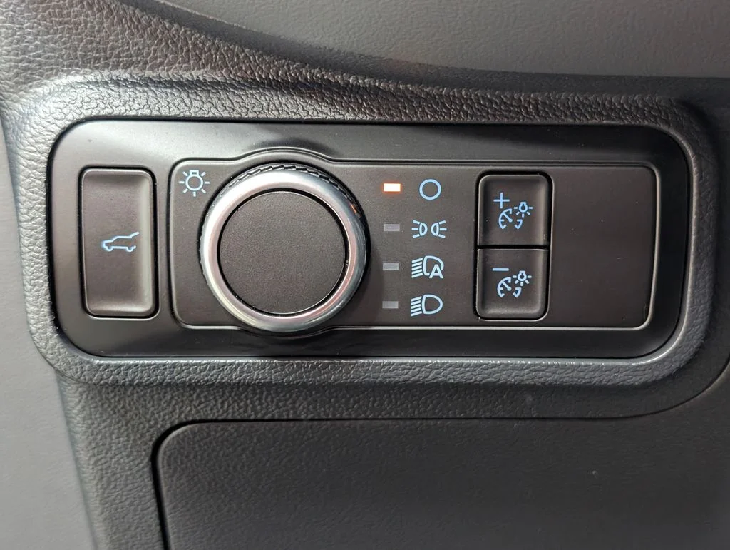 New 2026 Agate Black Metallic Ford Active image 9