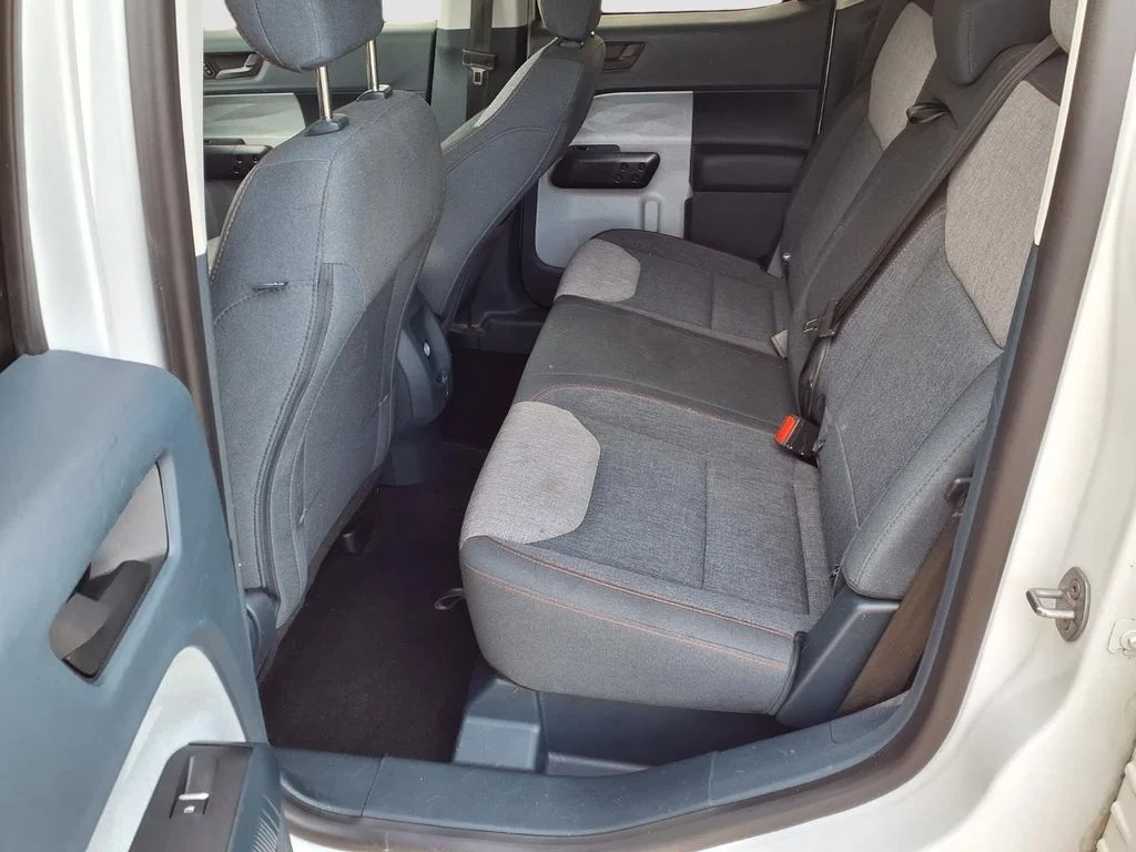 Used 2024 White Ford XLT image 21