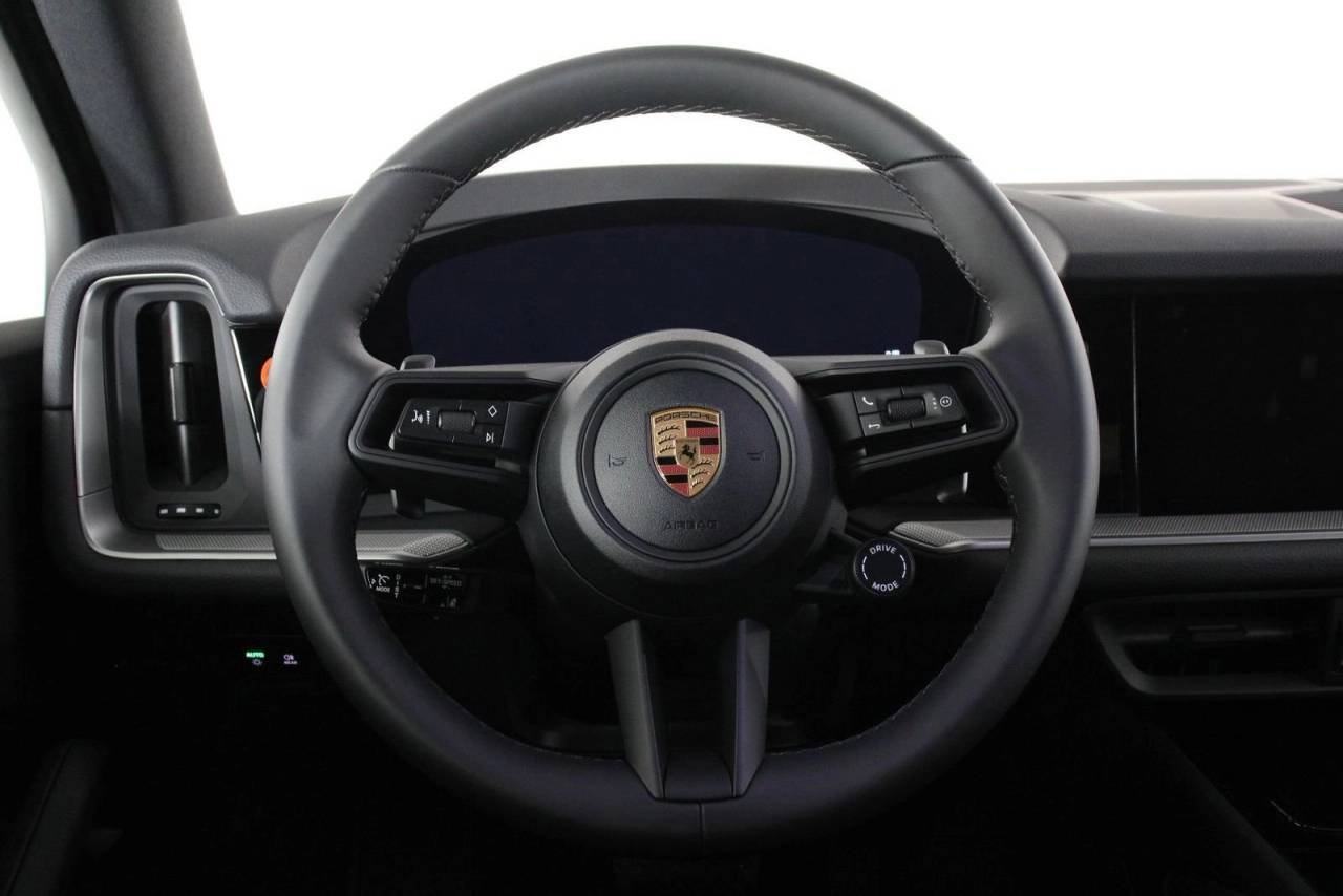 Certified Used 2026 White Porsche  image 12