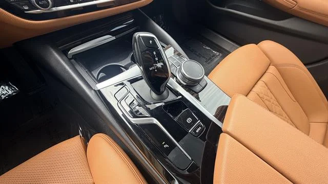 Certified Used 2023 Alpine White BMW 540i xDrive image 18