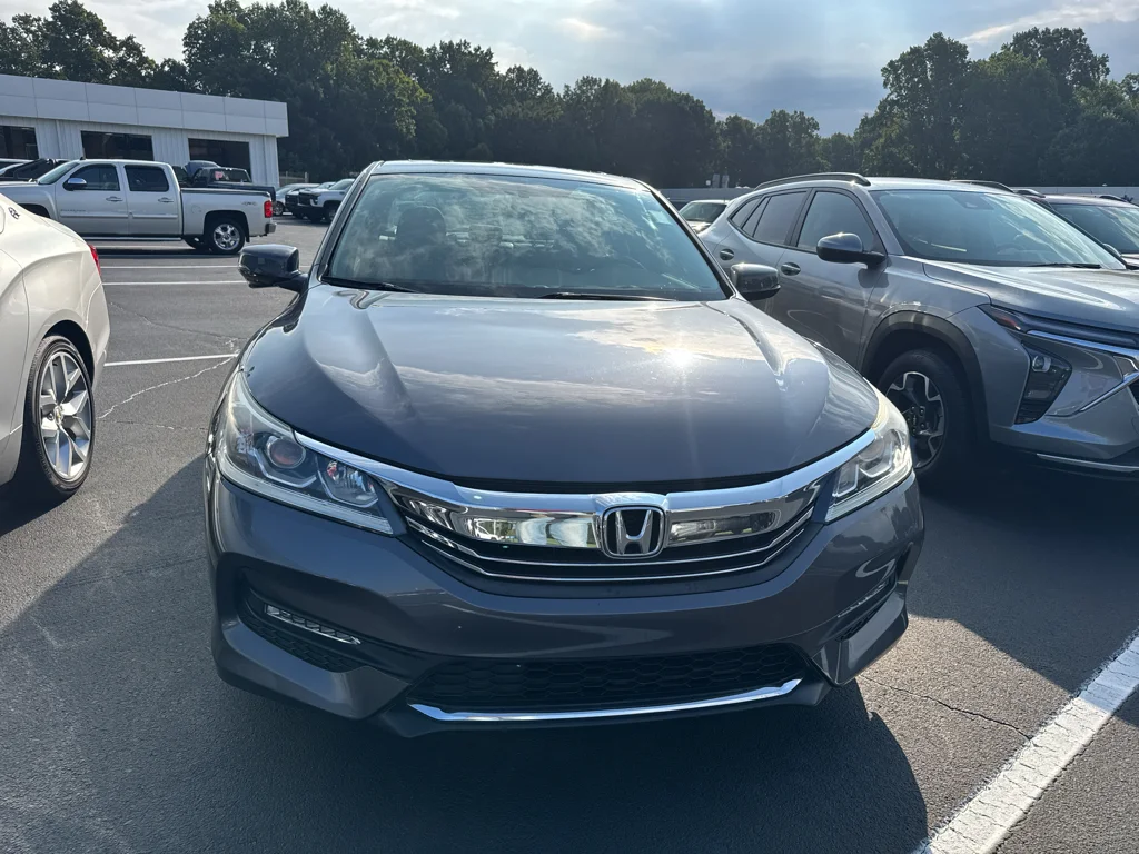 Used 2016 Honda Accord EX-L V-6 with VIN 1HGCR3F84GA017407 for sale in Newton, NC