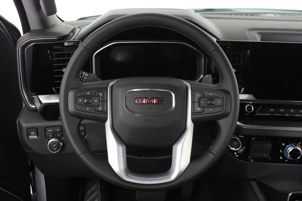 2026 GMC Sierra 1500 SLT - Photo 24