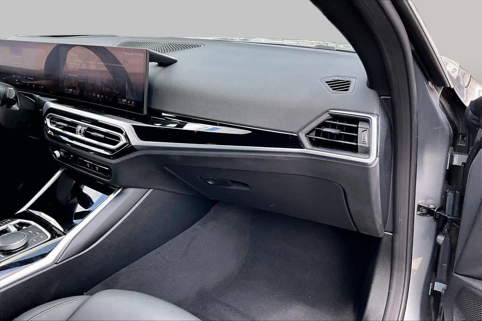 Used 2024 Skyscraper Grey Metallic BMW eDrive40 image 16