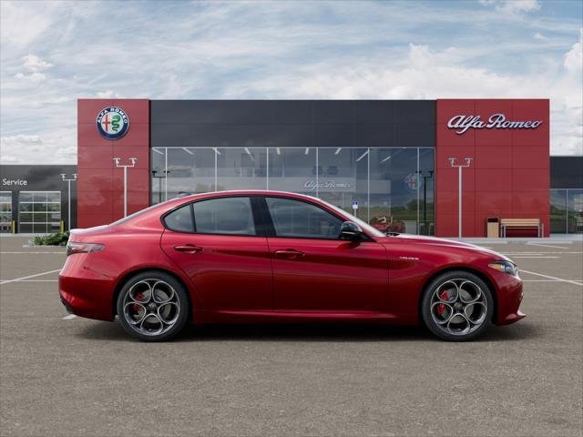New 2025 Alfa Rosso (Red) Exterior Paint Alfa Romeo  image 42