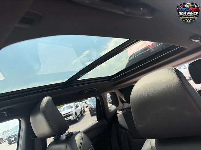 Used 2023 White Jeep High Altitude image 21