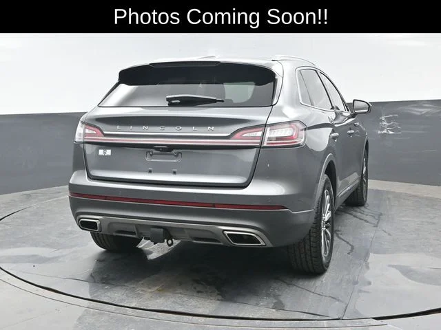 Used 2022 Gray Metallic Lincoln Reserve image 53