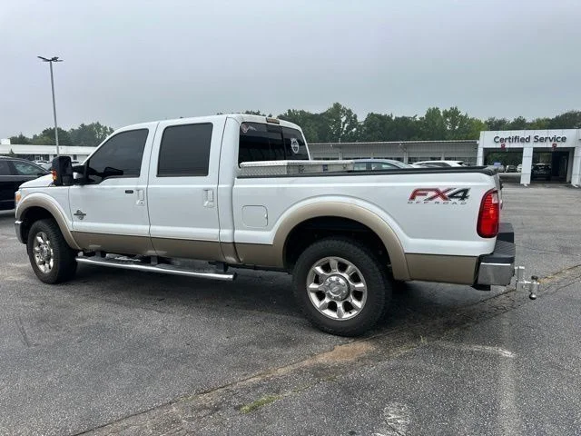 Used 2012 White Ford Lariat image 22