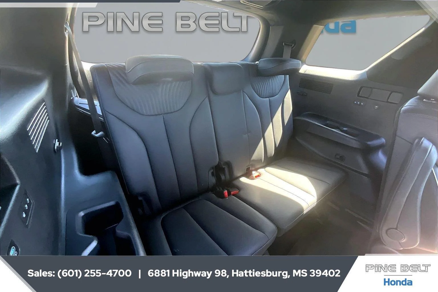 Used 2024 Sierra Burgundy Hyundai Calligraphy image 21